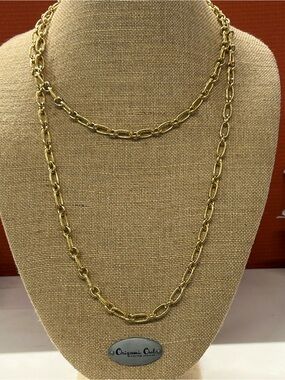 Beautiful J. Crew chunky gold tone layering necklace